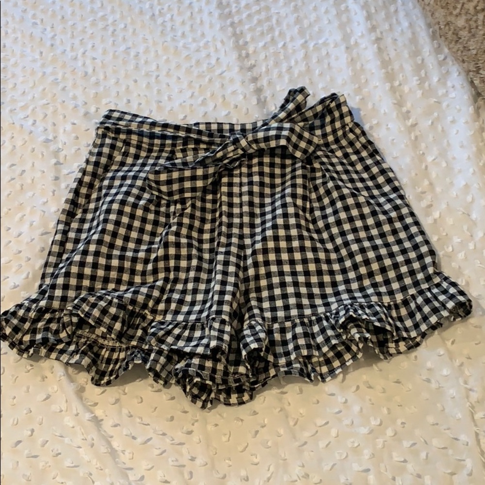Topshop gingham ruffle shorts